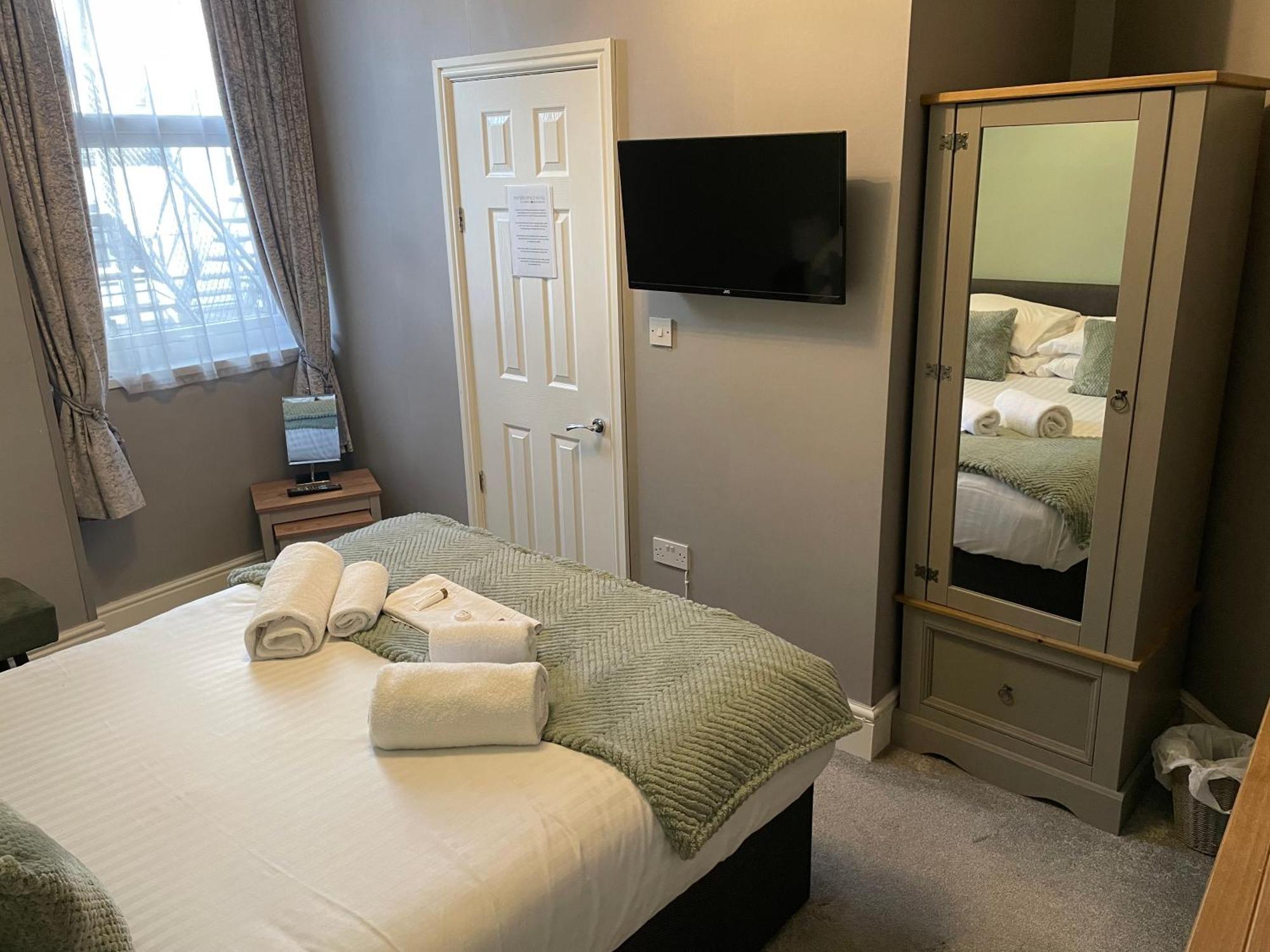 The Wildings Hotel & Tudno'S Restaurant Llandudno Eksteriør bilde