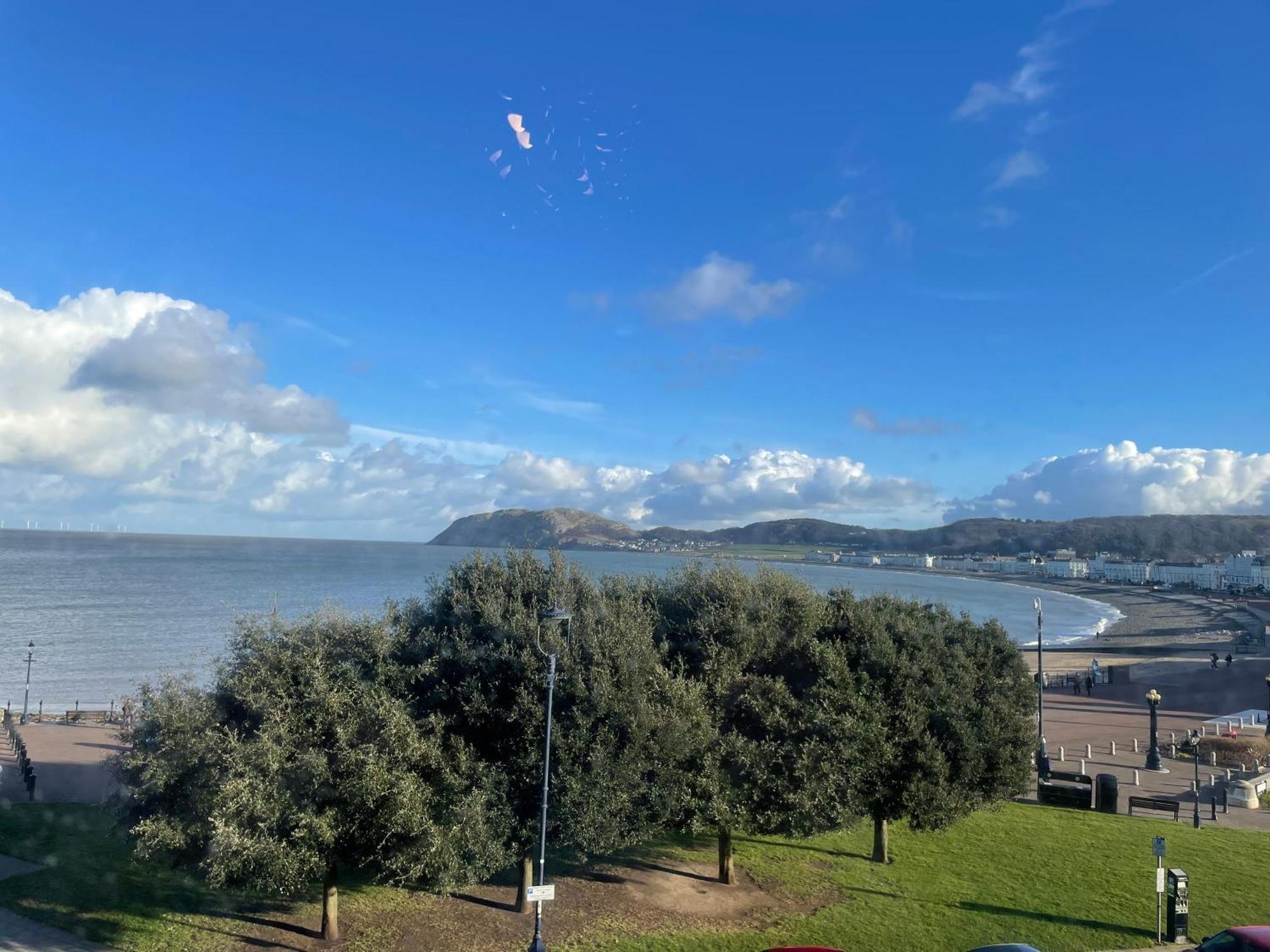 The Wildings Hotel & Tudno'S Restaurant Llandudno Eksteriør bilde