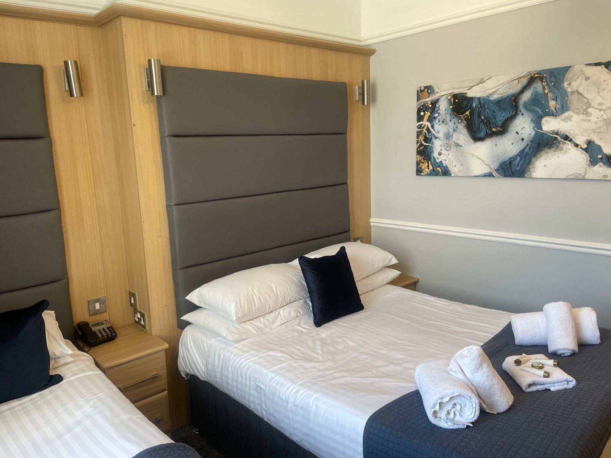 The Wildings Hotel & Tudno'S Restaurant Llandudno Eksteriør bilde