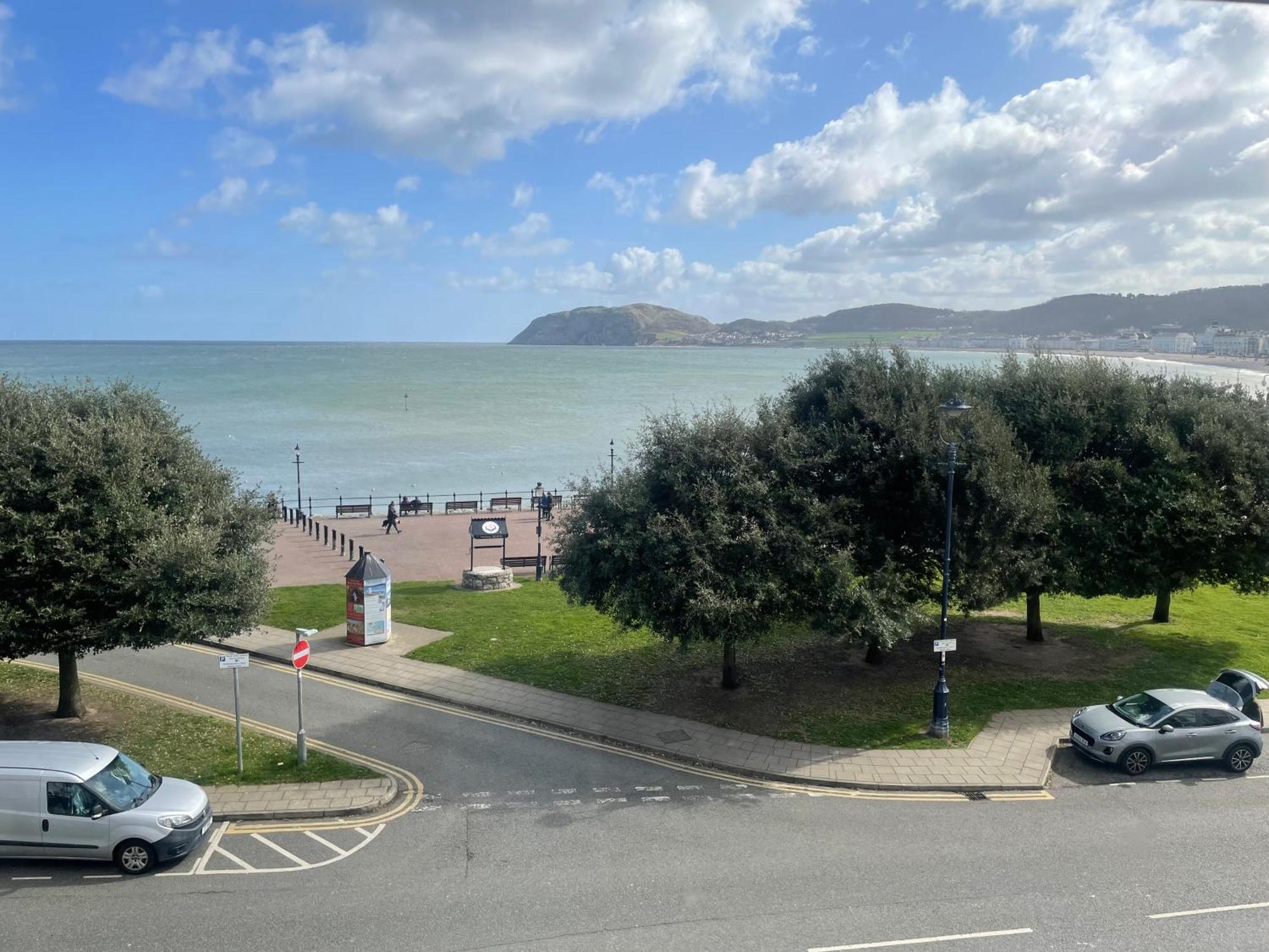 The Wildings Hotel & Tudno'S Restaurant Llandudno Eksteriør bilde